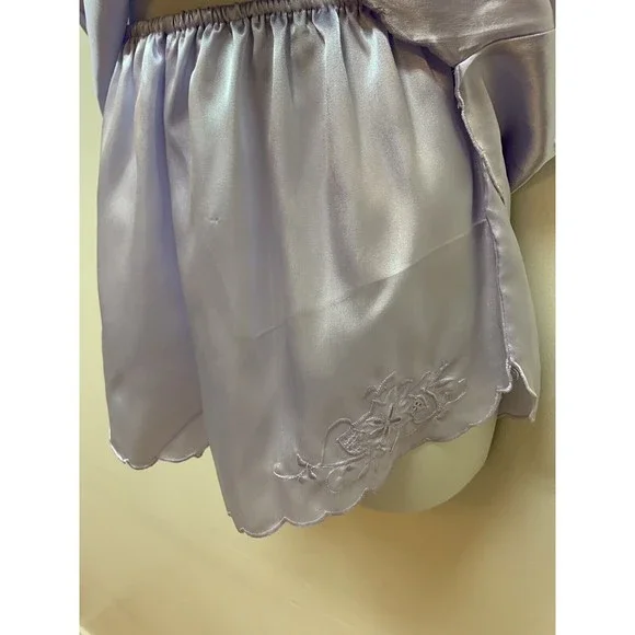 Vintage‎ 2 PC Pajamas Camisole & Shorts Shiny Silky Nylon Lace Detail Size L - Picture 4 of 6